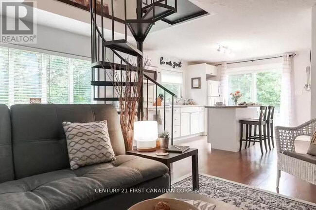 Photo - 705 Conservation Dr