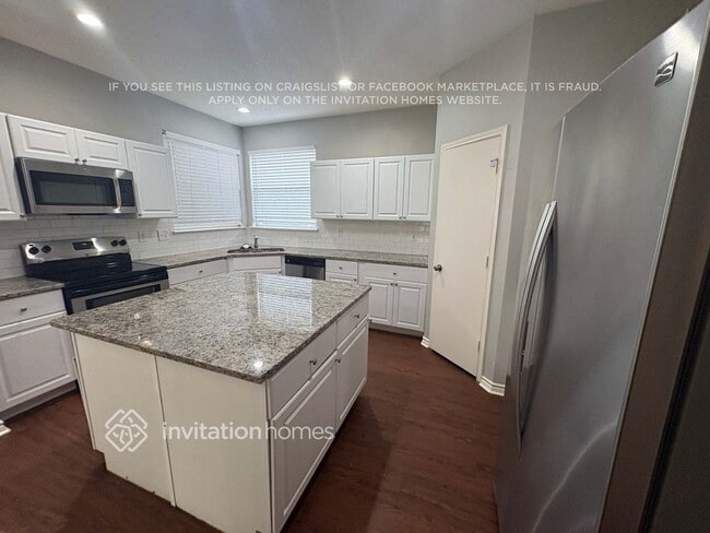 Photo - 6805 Dougal Ave