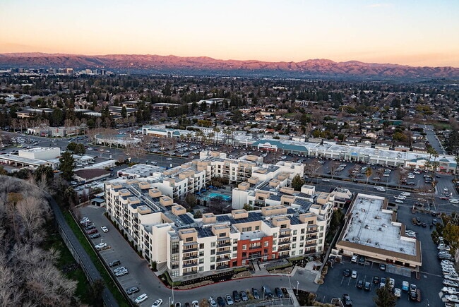 Building Photo - Revere Campbell Rental