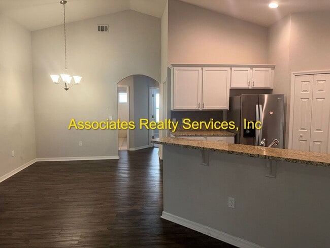 Building Photo - Spacious 4-Bedroom Home with Office in Portofino!  LOOK!