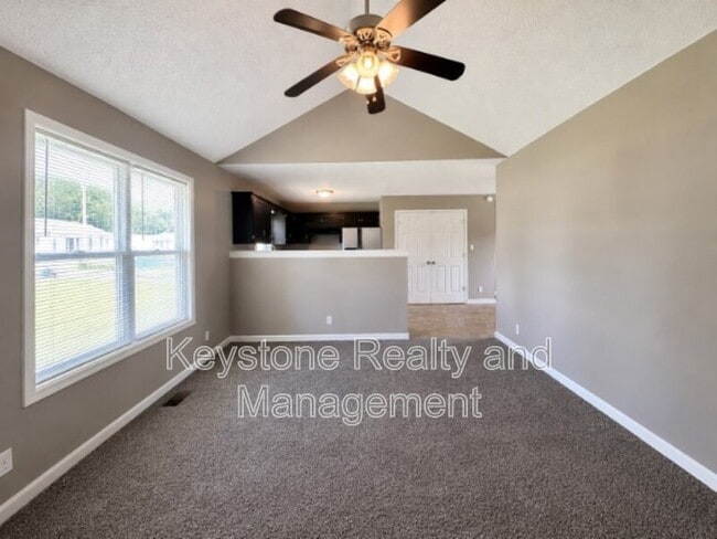 Photo - 1920 Timberline Cir