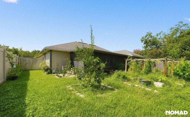 1444 Dog Fennel Ct