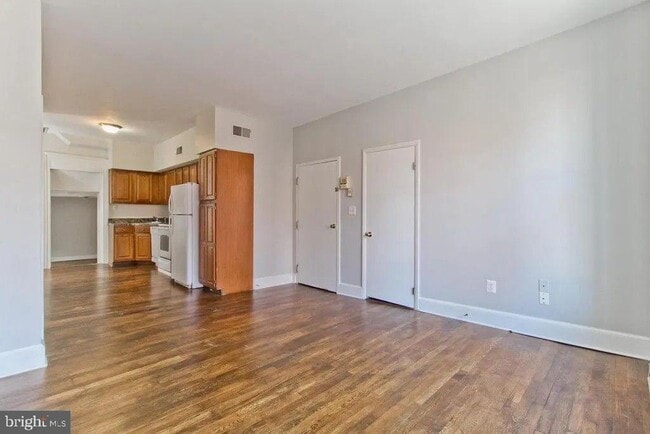 Photo - 308 N Market St Unit #2-2