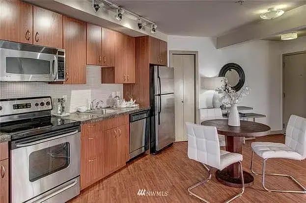 Photo - 103 Bellevue Ave E Unidad 308