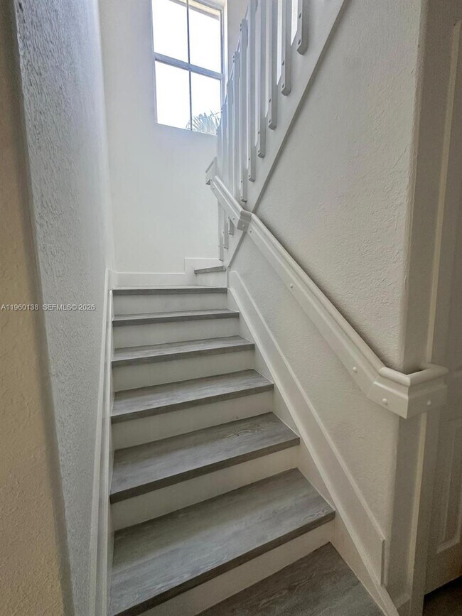 Photo - 11362 SW 137th Pl