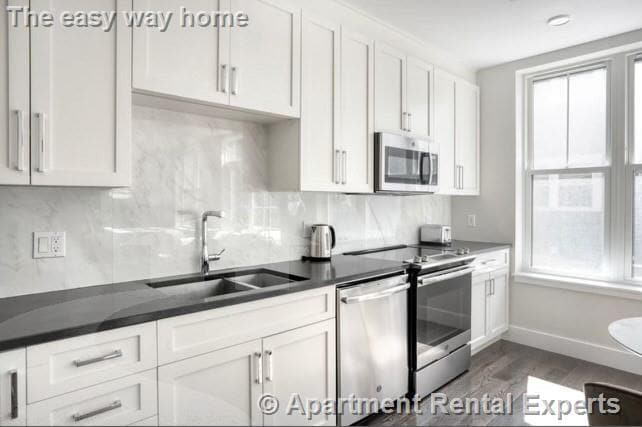 Building Photo - 434 McGrath Hwy Unit #205 Rental