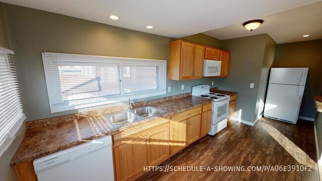 Photo - 134 W Michigan St Unit 2