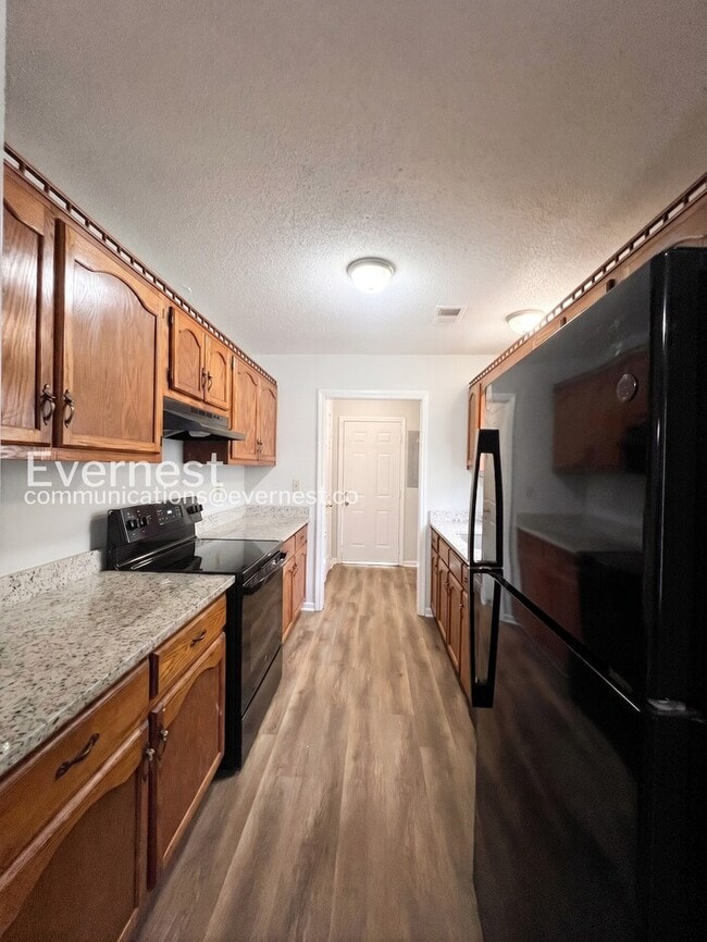 Photo - 3285 Edenshire Ln