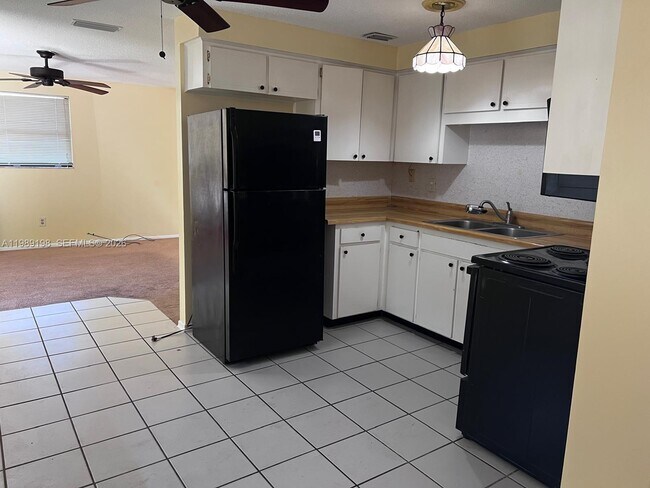 Photo - 2608 E 97th Ave