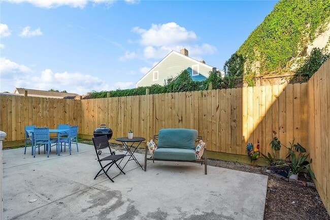 Photo - 2721 General Taylor St