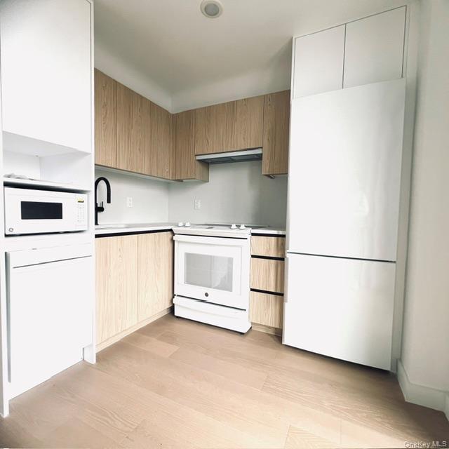 Photo - 1807 66th St Unit 4D