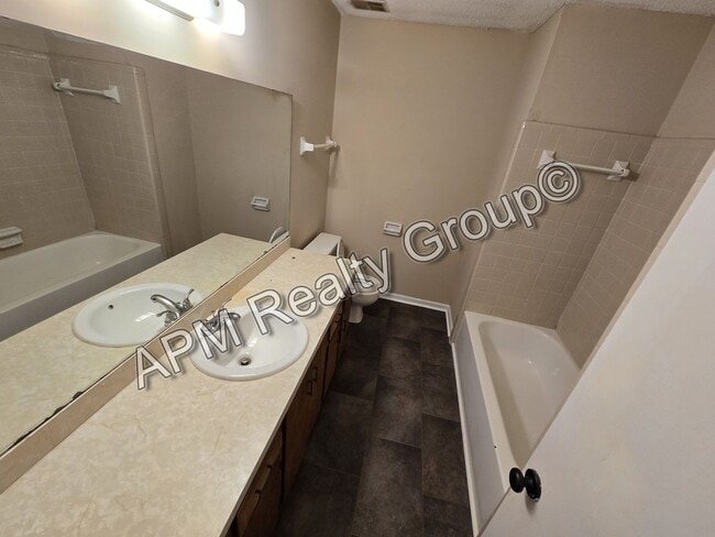 Photo - Two Bedroom in Harbison