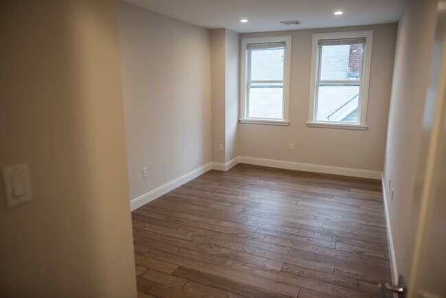 Photo - 14 Willis St Unidad #1