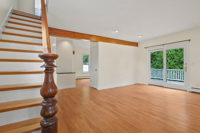 Photo - 12 Moulton St