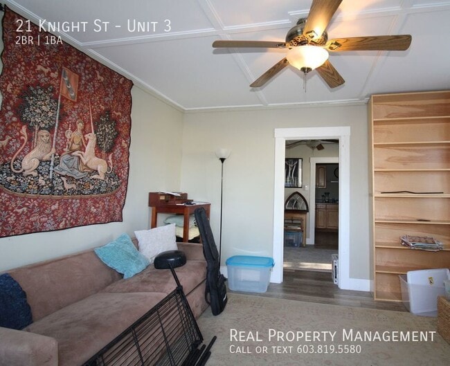 Photo - 21 Knight St Unit 3