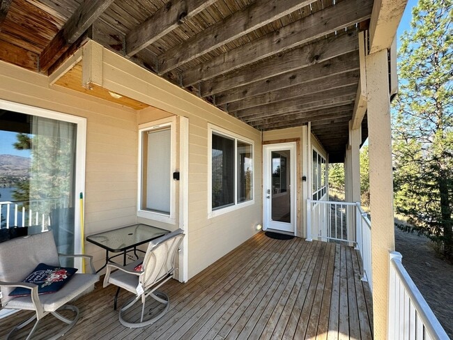 Photo - Fully Furnished Home in Chelan!  Reduced Price and Half off Deposit!