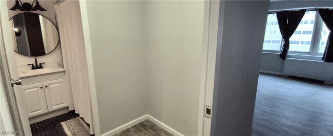 Photo - 12520 Edgewater Dr Unidad 404 Rental