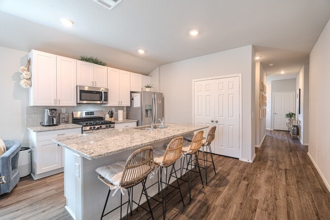 Photo - 26106 Halwell Mnr Ln