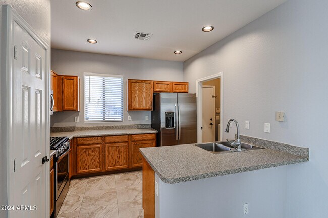 Photo - 15301 N 138th Ln