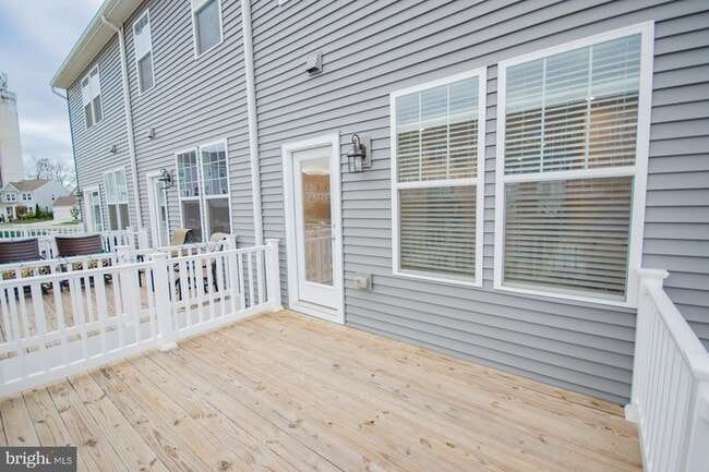Photo - 34 Coolidge Ave