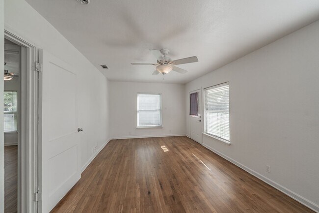 Photo - Cute two-bedroom, one-bath home in the hea...