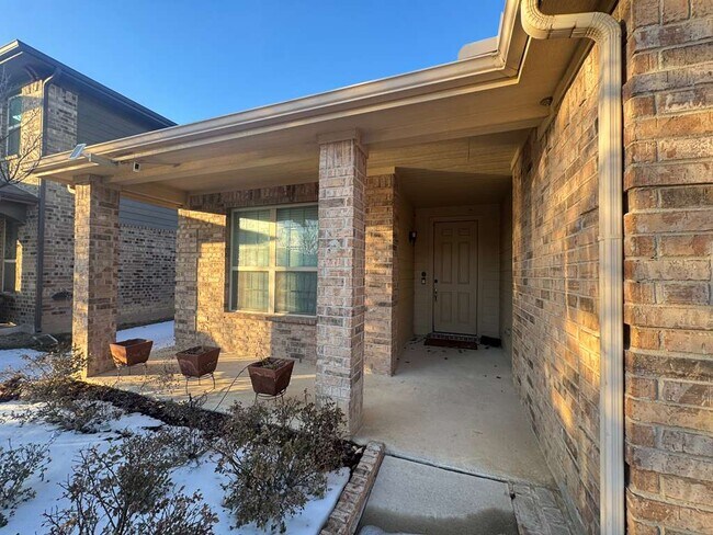 Photo - 6212 Topsail Dr