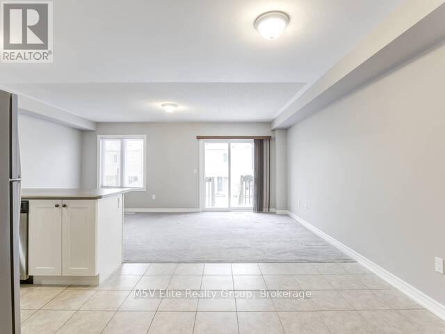 Photo - 863 Cook Cres