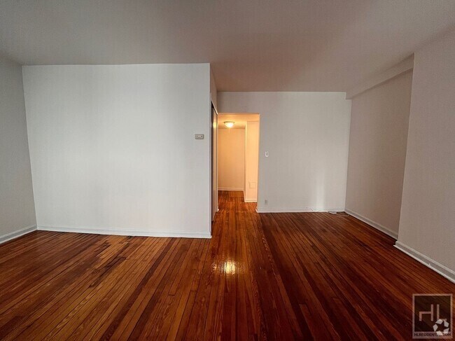 Building Photo - EAST 55 STREET Rental