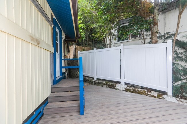 Photo - BK-1520 Unidad Studio