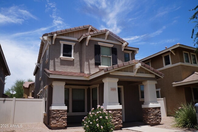 Building Photo - 5809 E Hampton Ave