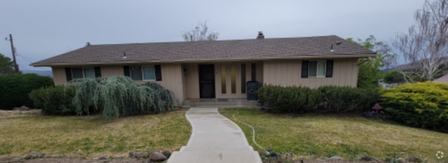 Building Photo - 61 Herlou Dr Rental