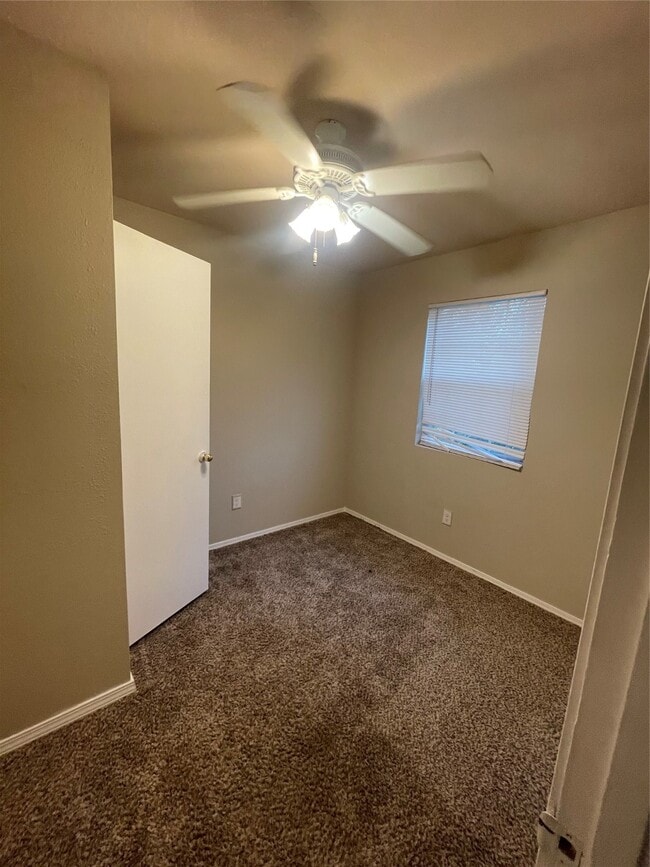 Photo - 5313 Carmen St