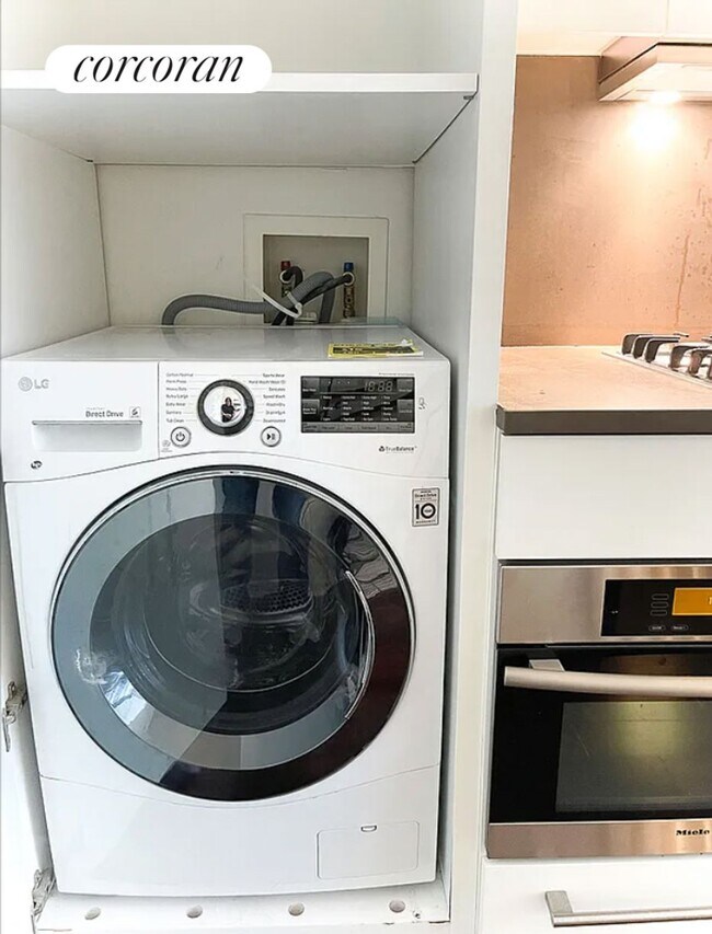 Photo - 340 E 23rd St