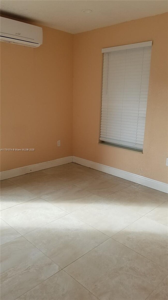 Photo - 5001 NW 23rd St Apartment Unit A