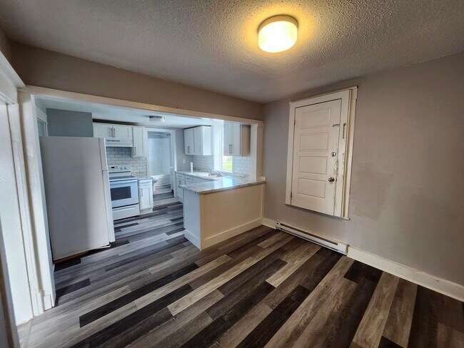 Photo - 111 Red Head Rd Unité C