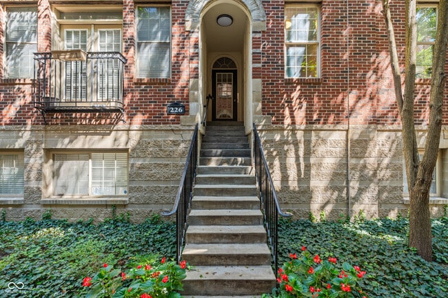 Building Photo - 226 N Cleveland St Unit 226E Rental