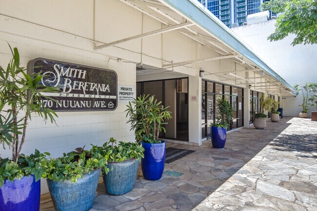 Smith-Beretania