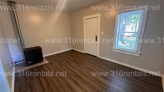 Photo - $550- 1 bed 1 bath - Duplex located in the... Unit 407 N. Clayton -  A