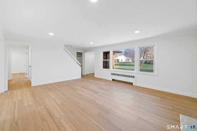 Photo - 141 Colony Ave