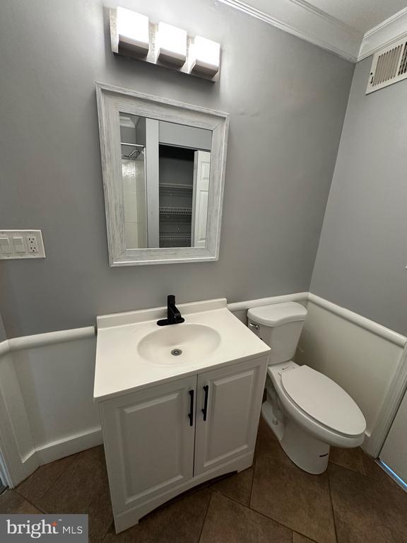 Photo - 9708 Lake Point Ct Unit 302