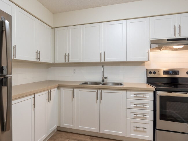 Photo - Applewood Apartments