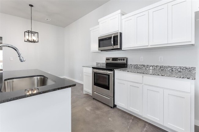 Photo - 2326 SW 90th Pl