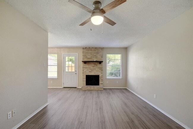 Photo - 418 Linden St