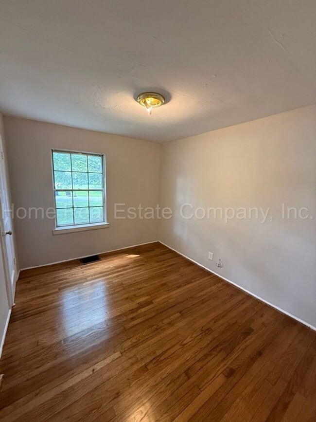 658 Clemson Cir