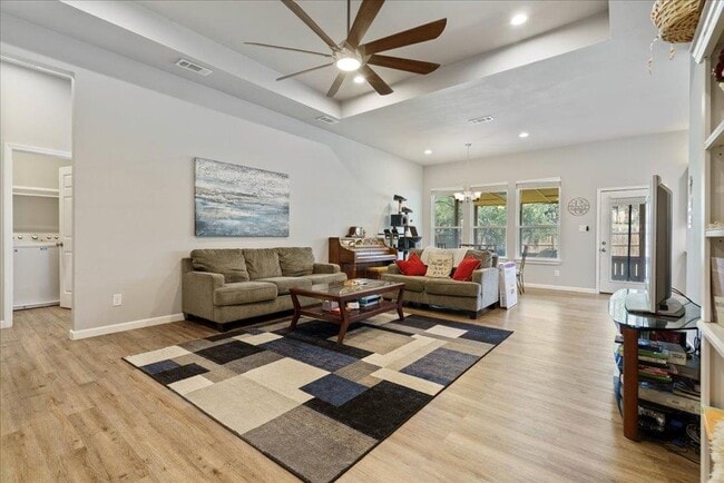 Photo - 306 Songwood Dr