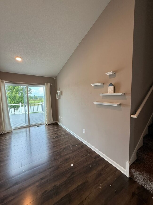 Photo - Spacious 4?BD | 2?BA Home with Finished Lo...