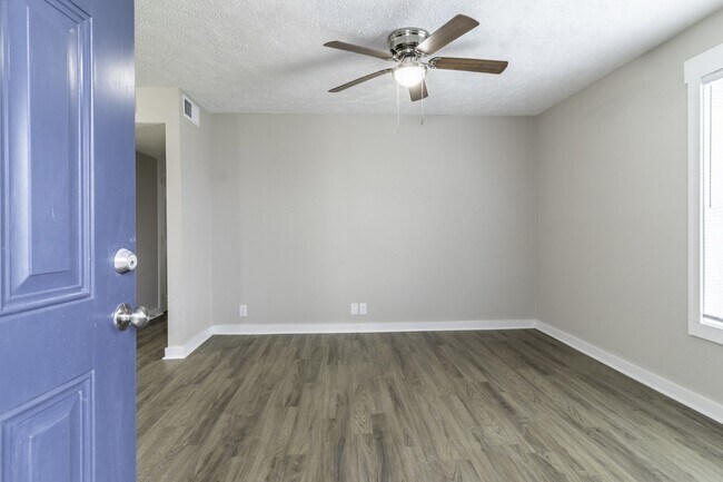 Photo - ***COMING SOON***2 Bedroom Apartment off Waldron Rd in Lavergne