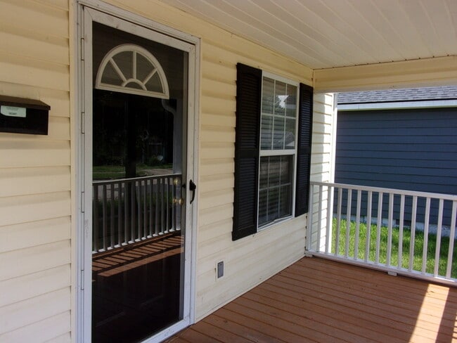 Photo - Recently Updated 2 Bedroom 1 Bath Home