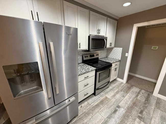 Photo - 1324 N Crestline St