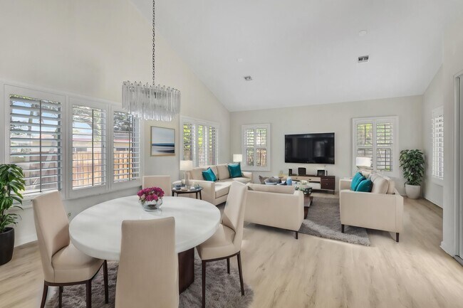 Photo - 4517 NW 5th Ave